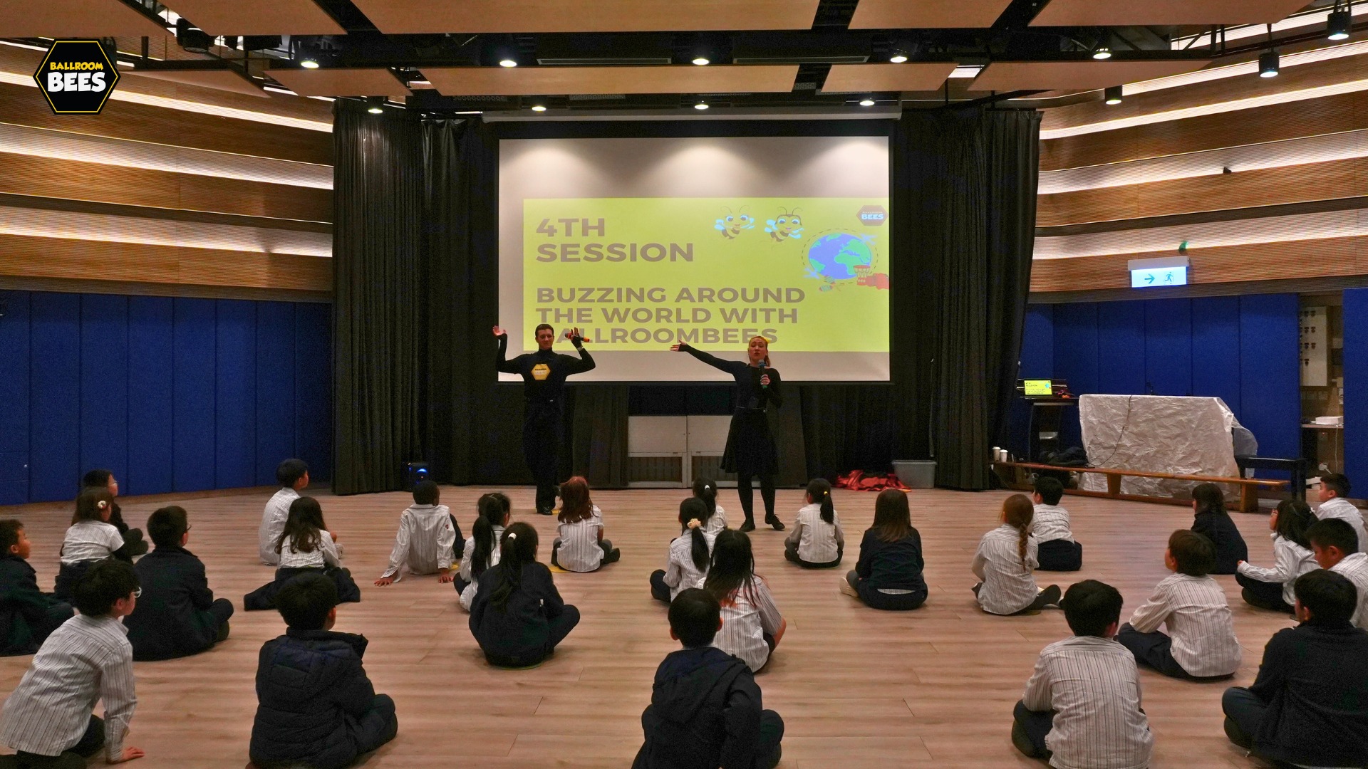 Passports: Stamped.
Dance Floors: Conquered.
Confidence: Sky-high! 🚀
We’ve officially taken our final bow for the Buzzing Around The World session at ESF Clear Water Bay School! 🌍✨
From the spicy rhythms of Latin America to the elegant ballrooms of Europe, our Bees have traveled the globe through movement, music, and teamwork.
It’s been an incredible journey watching these students at ESF CWBS transform. 🐝💛